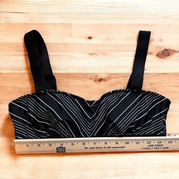 🖤 Athleta Bra-Sized Chevron Bikini Top – 34B/C 🖤 - Picture 8 of 12